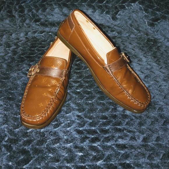 🔥🔥LOUIS VUITTON🔥🔥PATENT LEATHER LOAFERS🔥🔥 - Picture 7 of 14